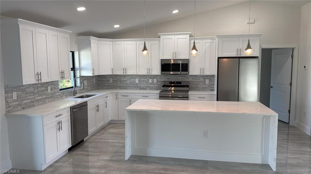 4210 35th St SW, Lehigh Acres, FL 33976-8