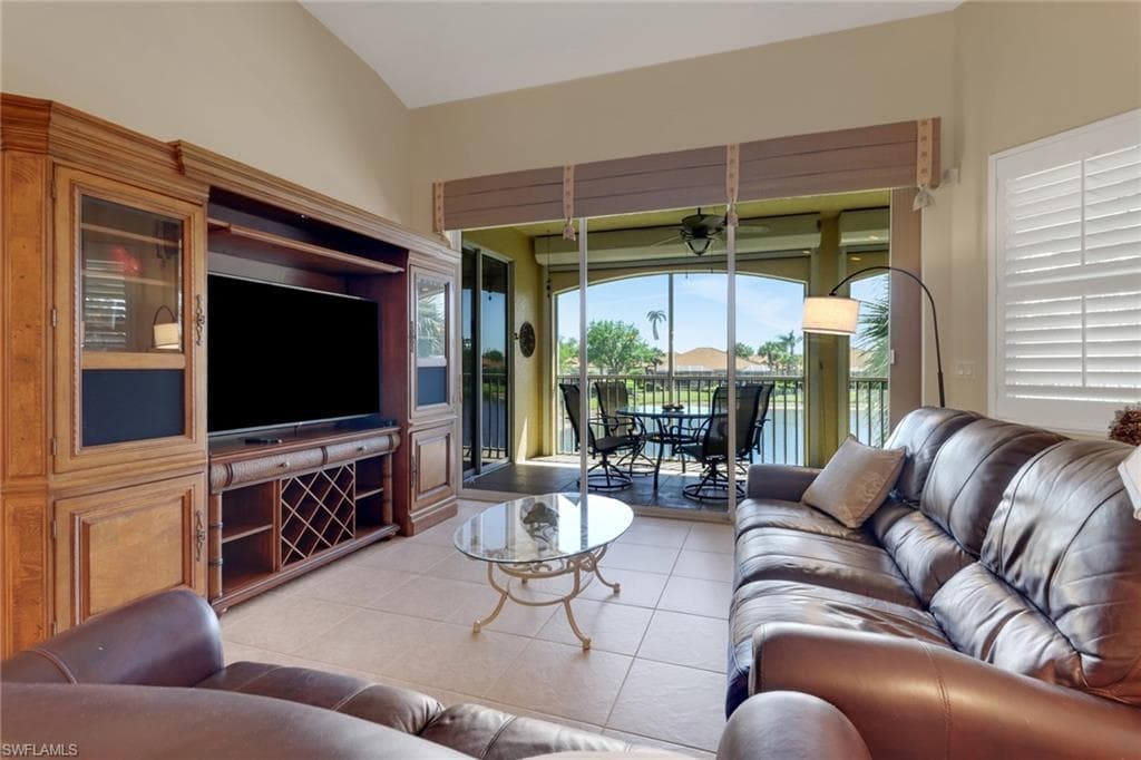 10508 Sevilla Dr 202, Fort Myers, FL 33913-17