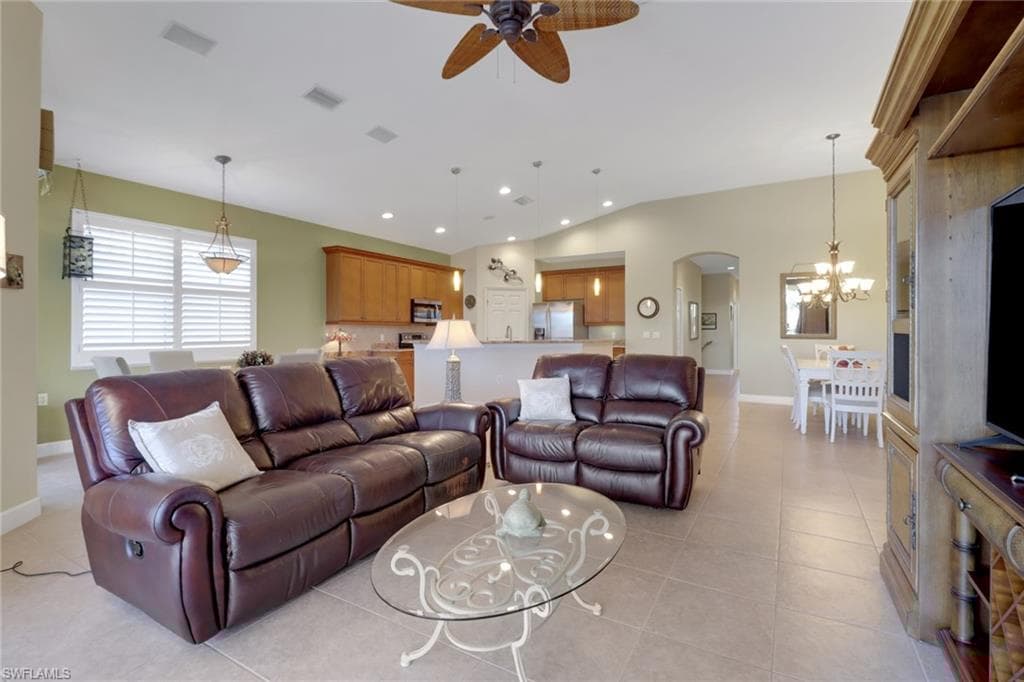 10508 Sevilla Dr 202, Fort Myers, FL 33913-19