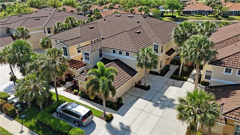 10508 Sevilla Dr 202, Fort Myers, FL 33913-35