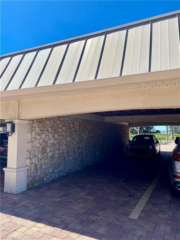 3200 Gulf Shore Blvd N 106, Naples, FL 34103-29