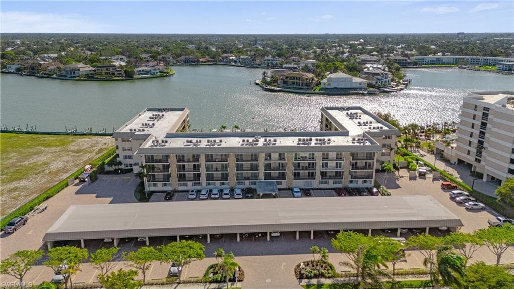 3200 Gulf Shore Blvd N 106, Naples, FL 34103-30