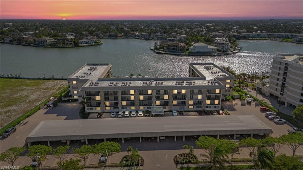 3200 Gulf Shore Blvd N 106, Naples, FL 34103-31