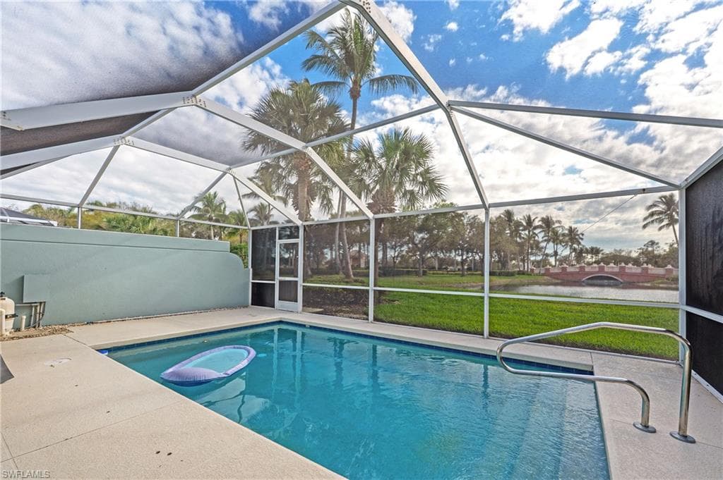 7221 Bellini Way, Naples, FL 34114-26