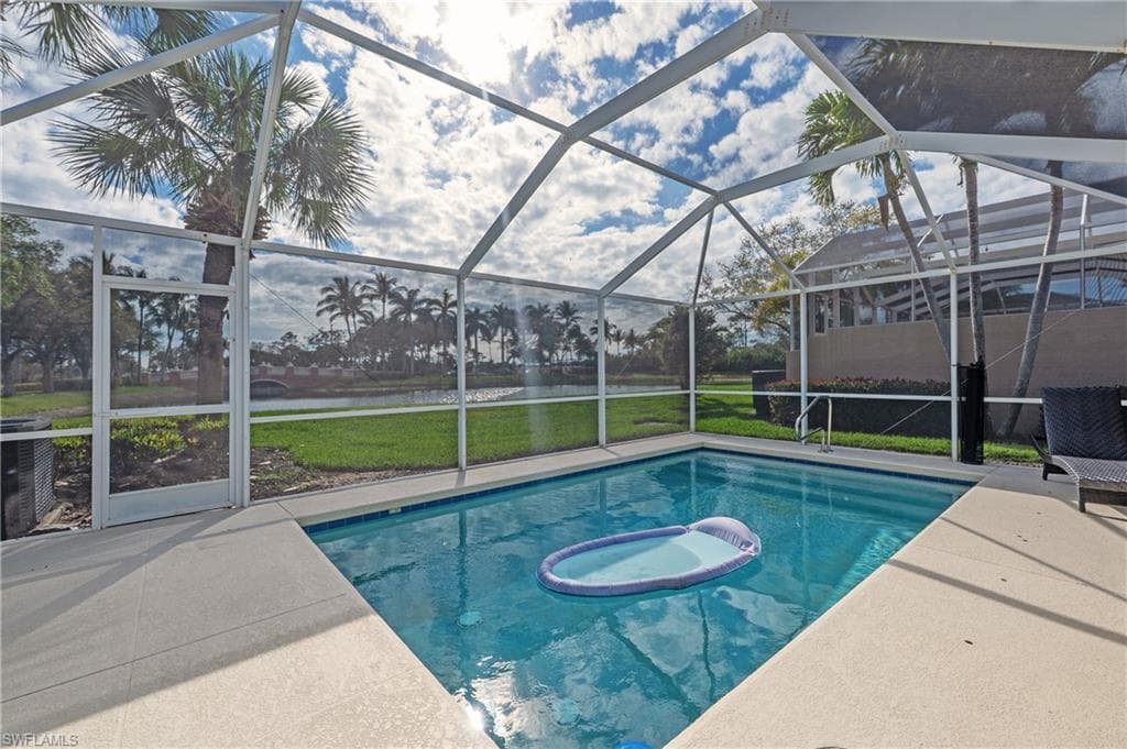 7221 Bellini Way, Naples, FL 34114-27