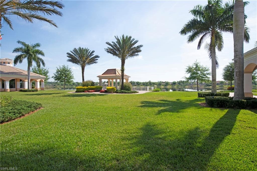 7221 Bellini Way, Naples, FL 34114-34