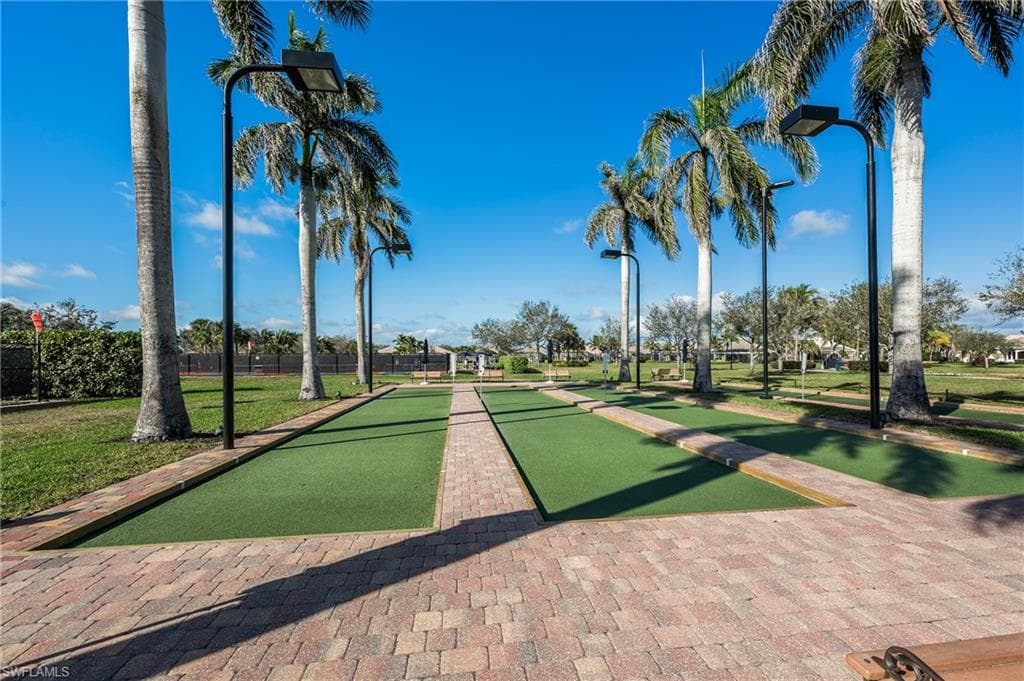 7221 Bellini Way, Naples, FL 34114-35