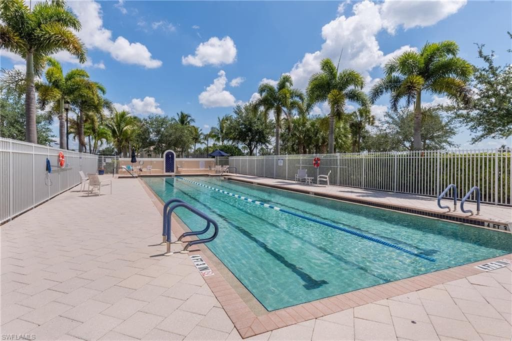 7221 Bellini Way, Naples, FL 34114-37