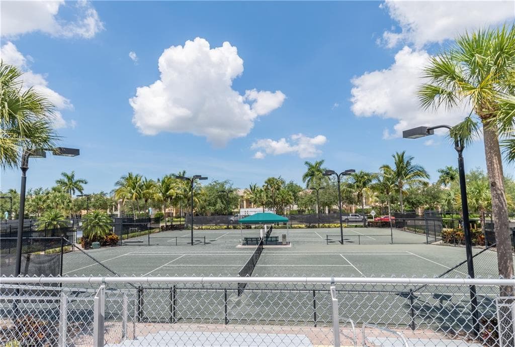 7221 Bellini Way, Naples, FL 34114-40