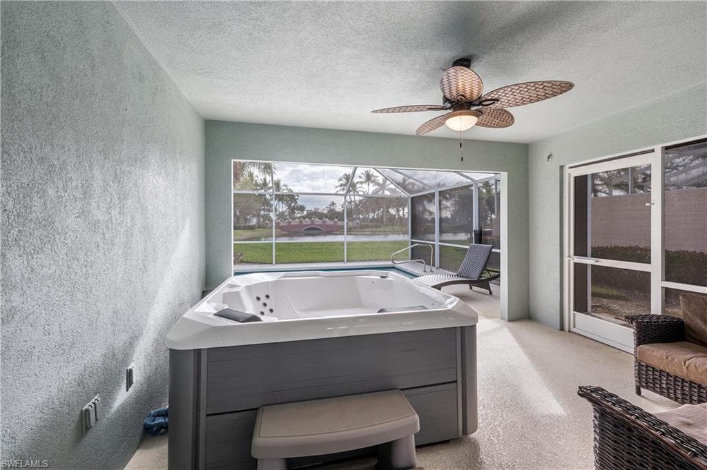 7221 Bellini Way, Naples, FL 34114-5