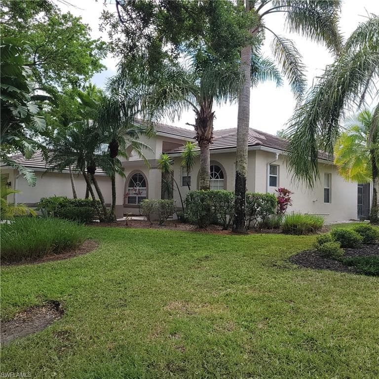 869 Grand Rapids Blvd, Naples, FL 34120-2