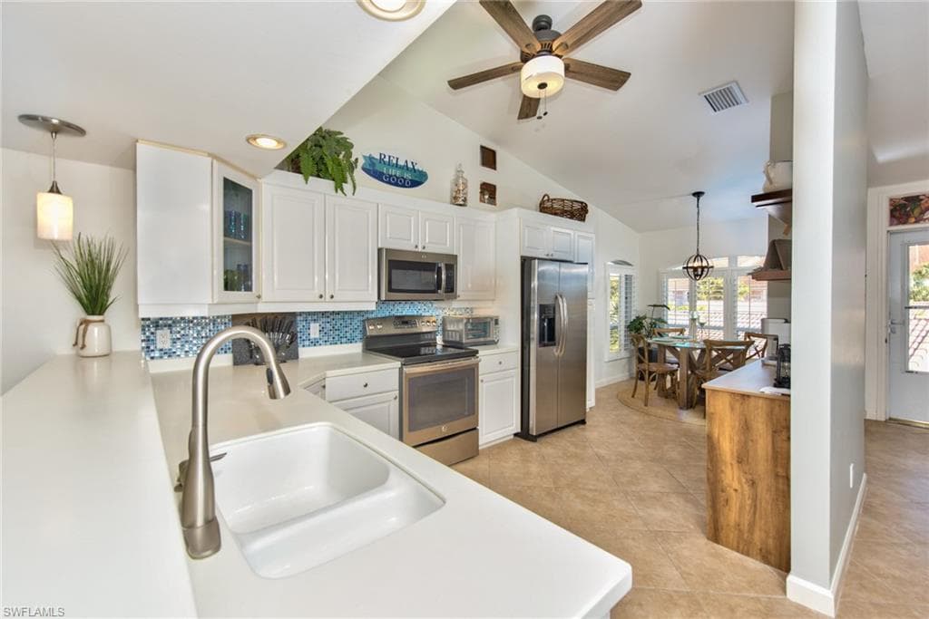 1941 Cascades Dr 5704, Naples, FL 34112-8