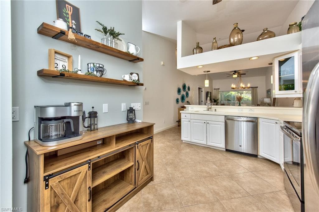 1941 Cascades Dr 5704, Naples, FL 34112-12