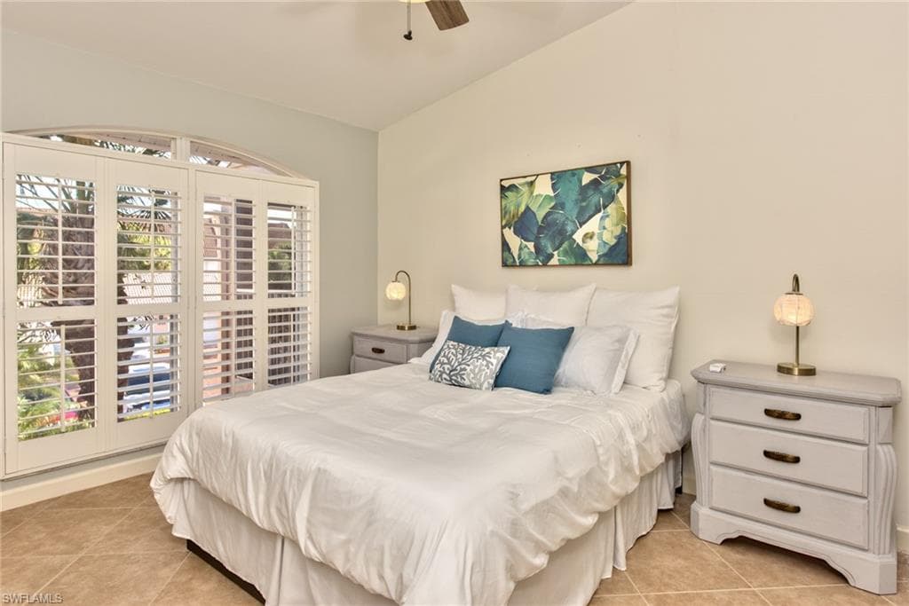 1941 Cascades Dr 5704, Naples, FL 34112-18