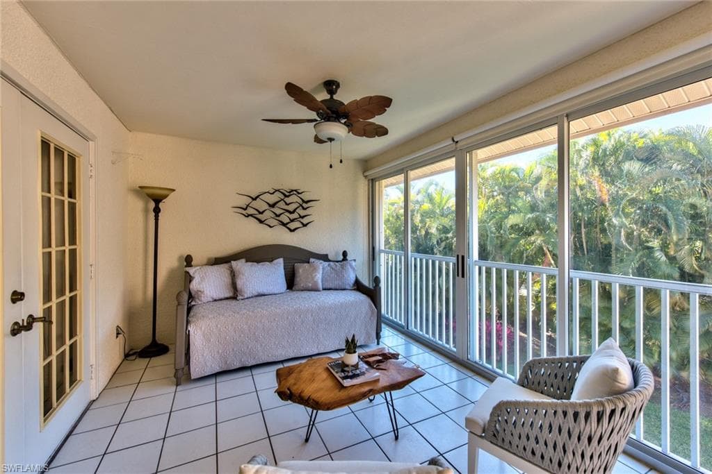 1941 Cascades Dr 5704, Naples, FL 34112-22