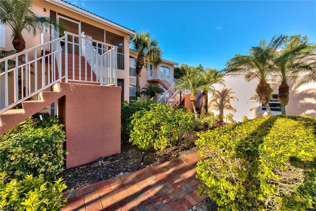 1941 Cascades Dr 5704, Naples, FL 34112-26