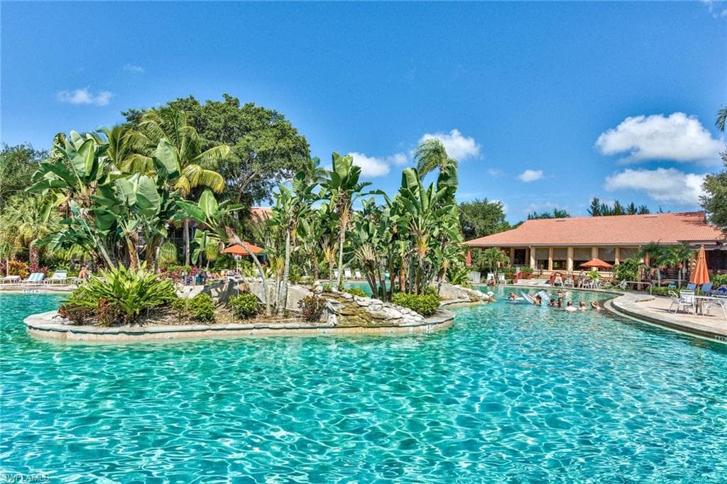 1941 Cascades Dr 5704, Naples, FL 34112-30