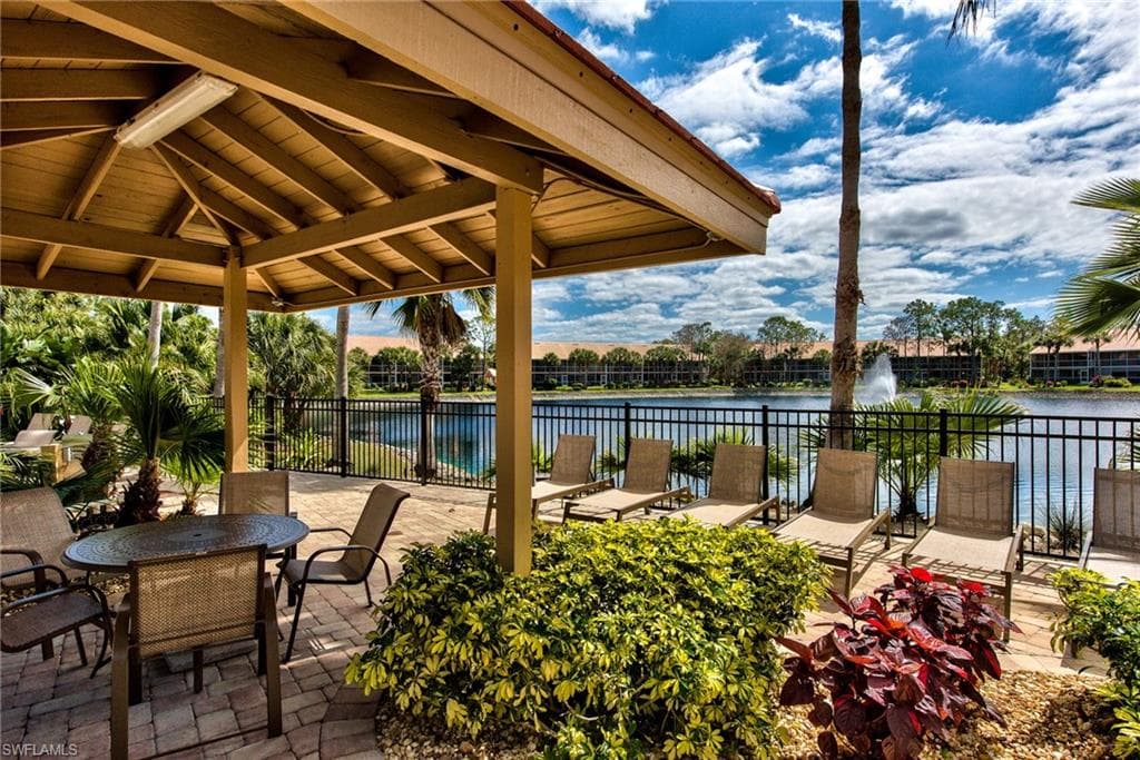 1941 Cascades Dr 5704, Naples, FL 34112-34