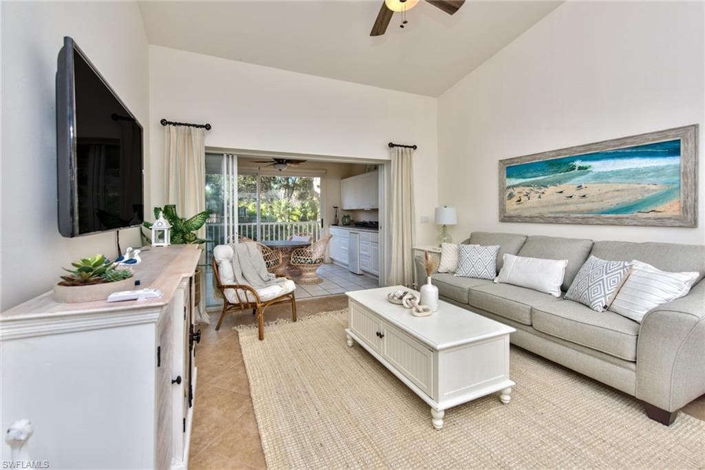 1941 Cascades Dr 5704, Naples, FL 34112-3