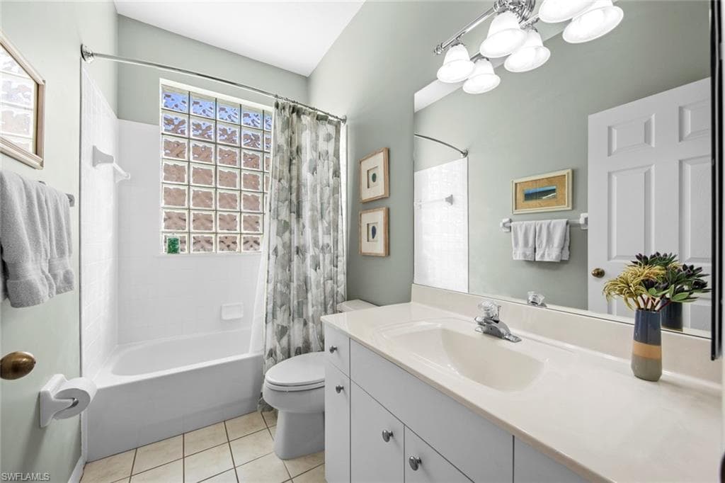 19765 Vintage Trace Cir, Estero, FL 33967-27