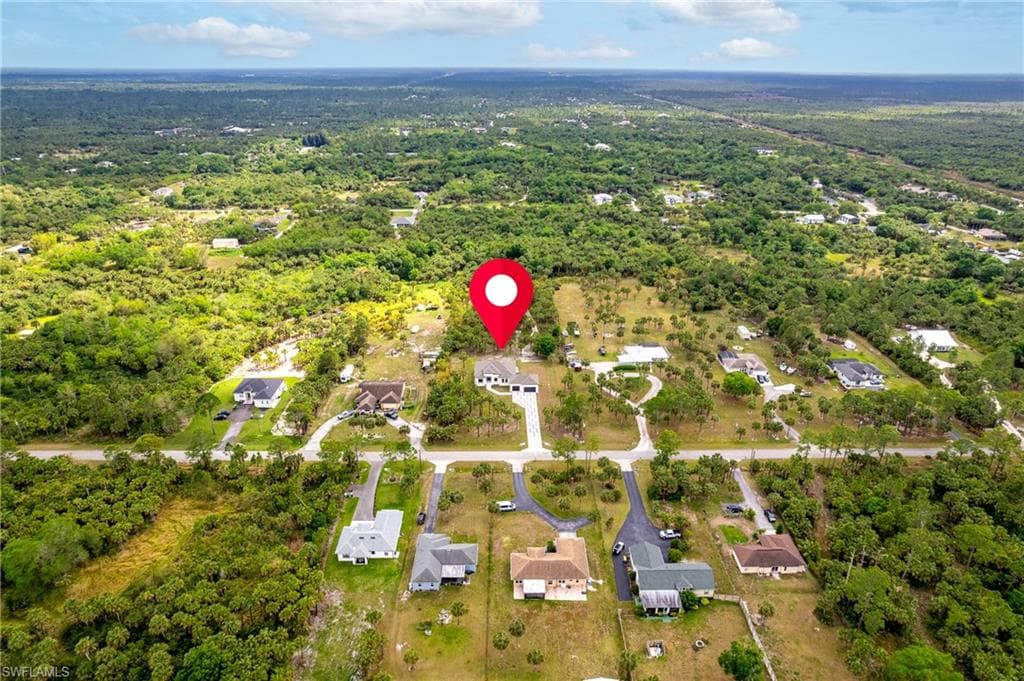 2814 26th Ave SE, Naples, FL 34117-44