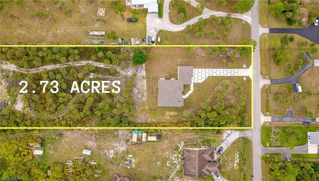 2814 26th Ave SE, Naples, FL 34117-6