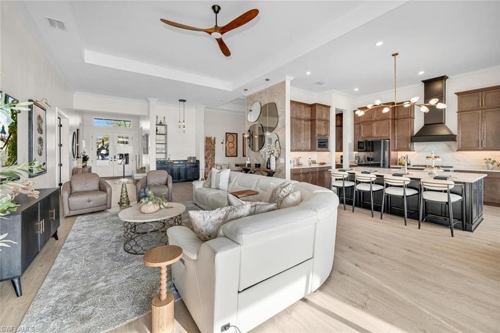 15445 Turin Dr, Naples, Fl 34114-4