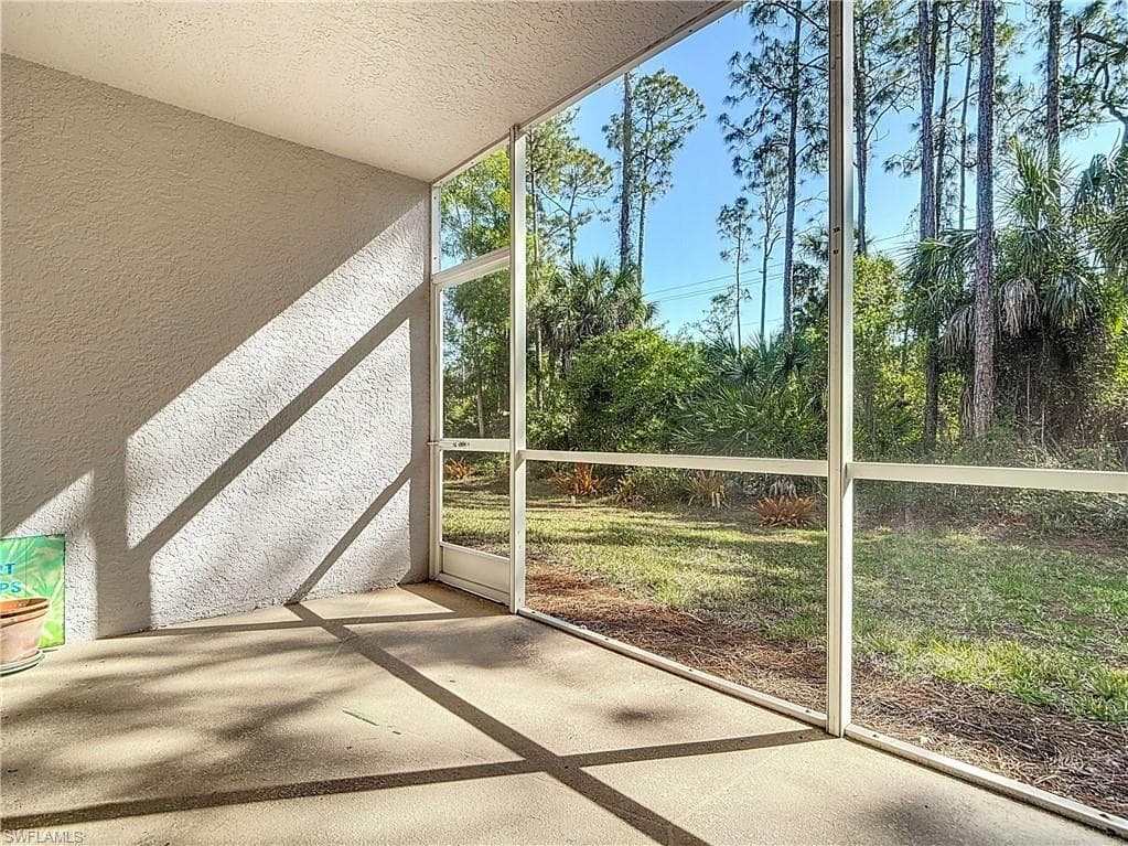 7819 Regal Heron Cir 8-106, Naples, FL 34104-25