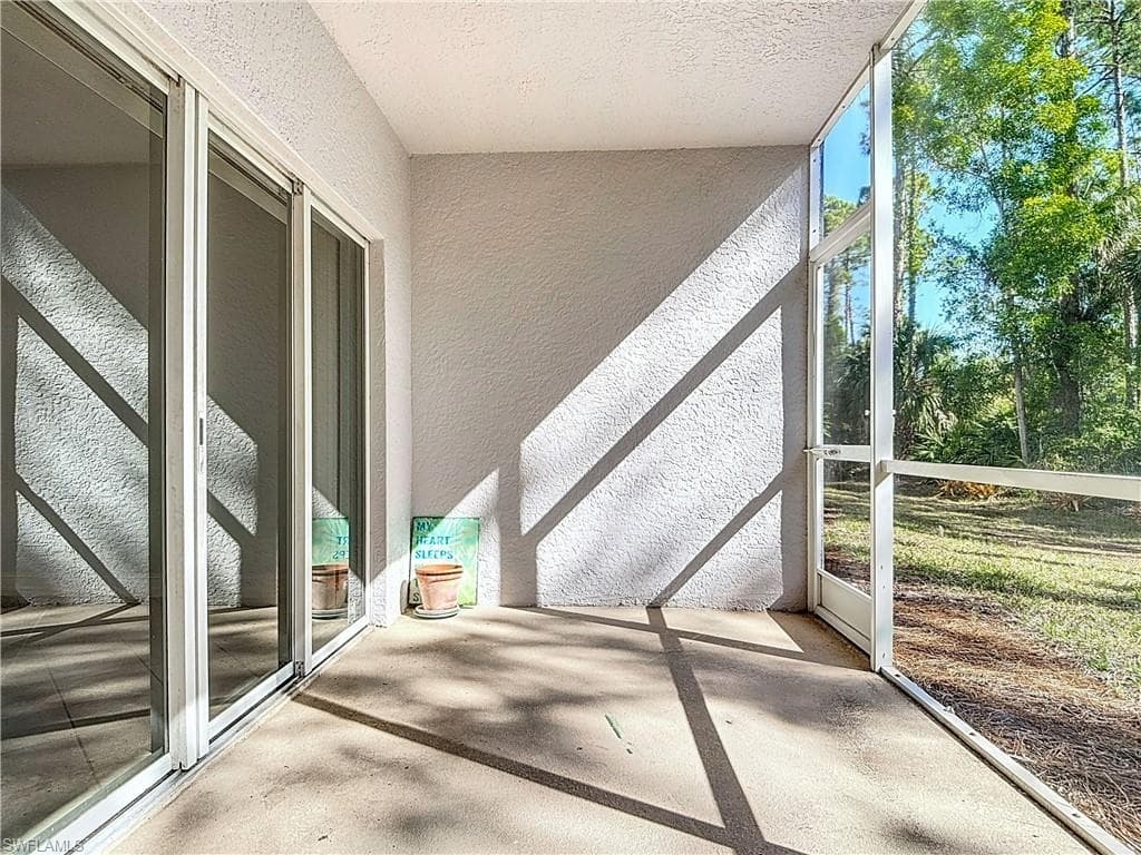 7819 Regal Heron Cir 8-106, Naples, FL 34104-26