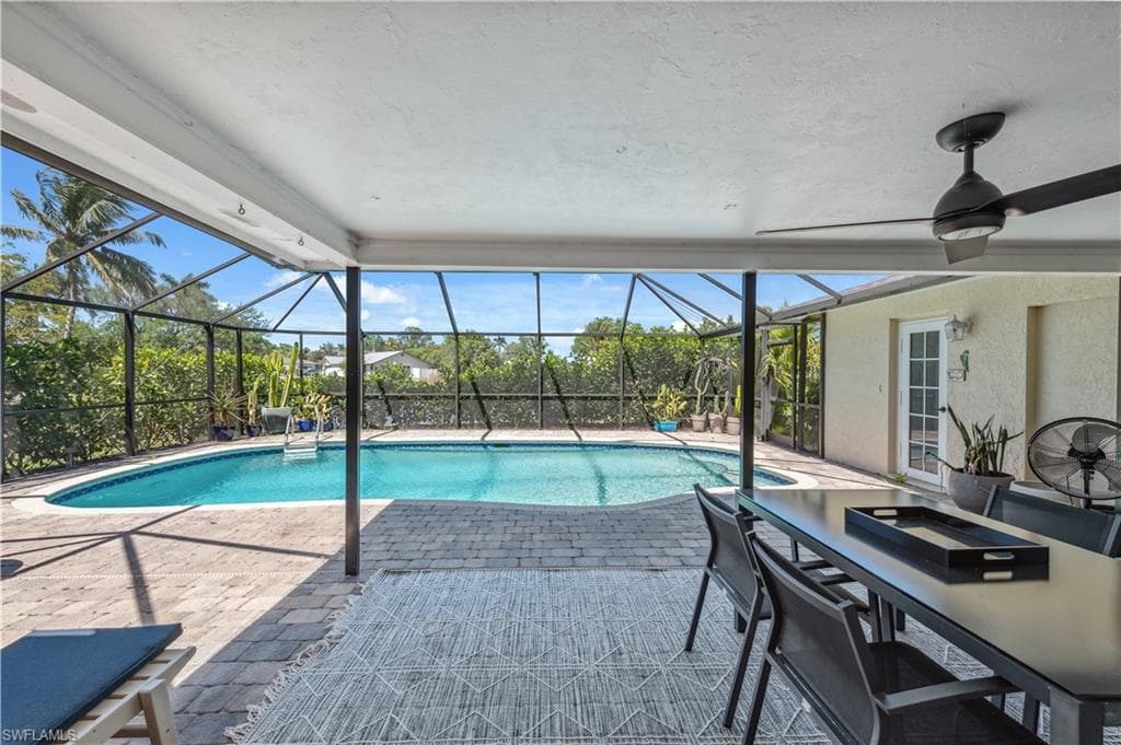 3550 Gulf Harbor Ct, Bonita Springs, FL 34134-21
