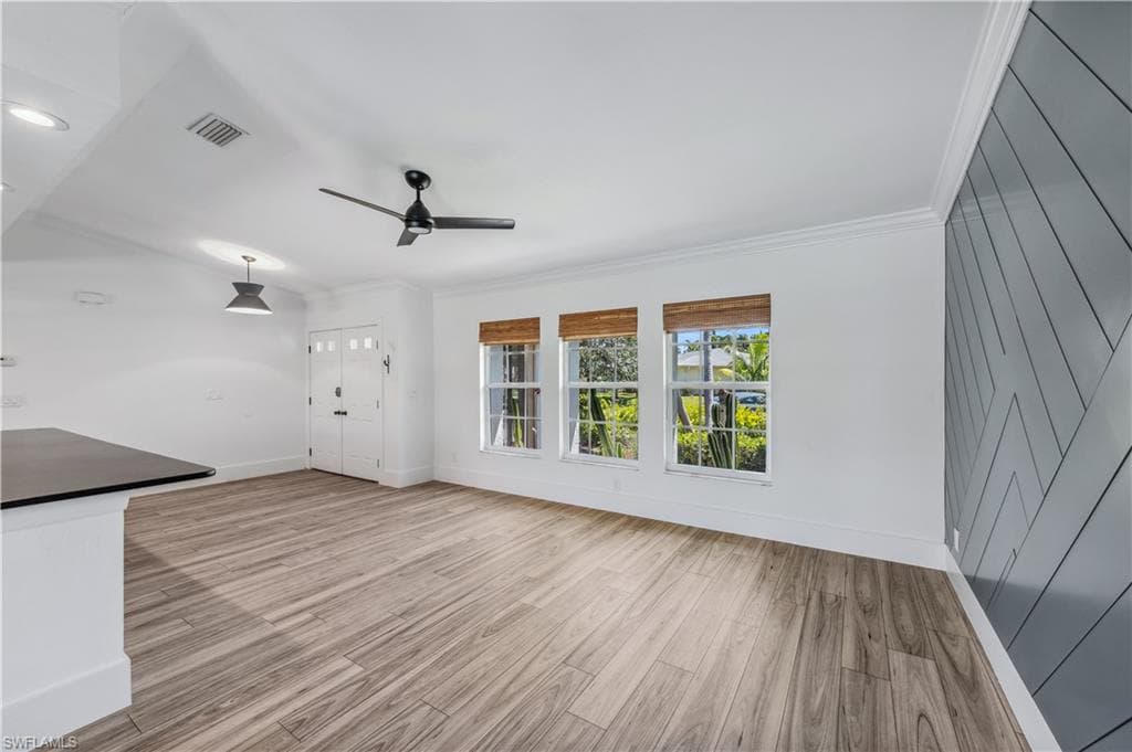 3550 Gulf Harbor Ct, Bonita Springs, FL 34134-4