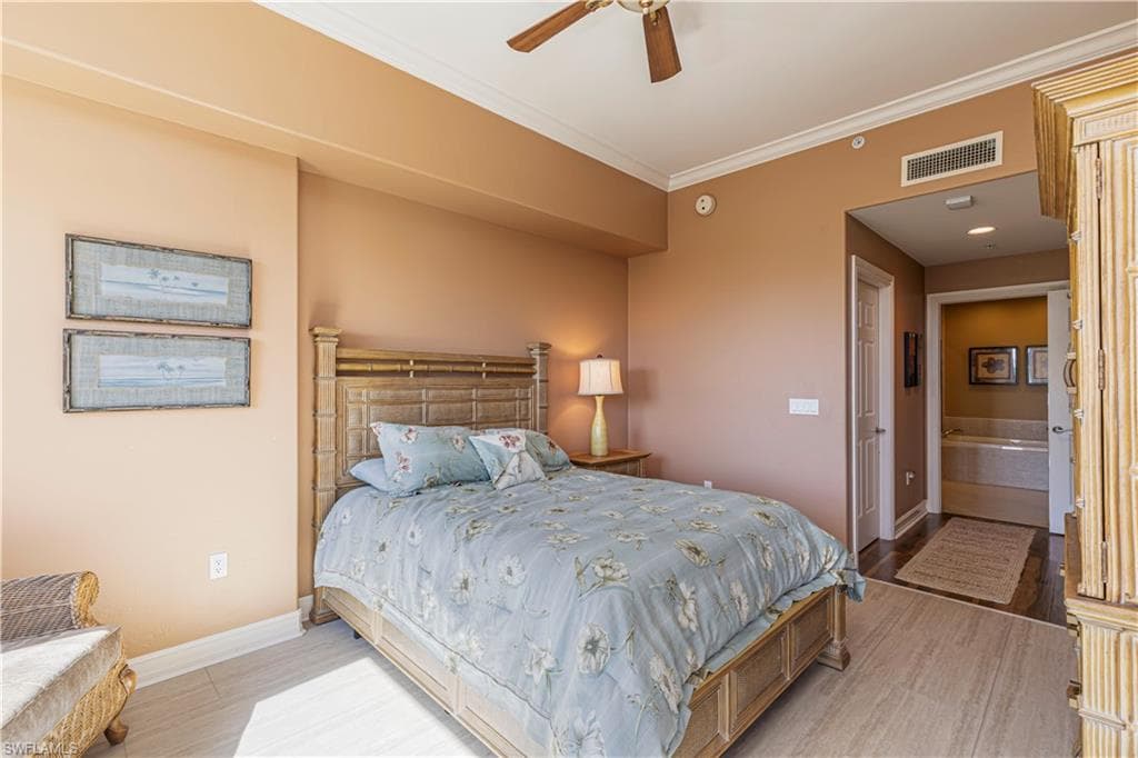 2748 Tiburon Blvd E C404, Naples, FL 34109-17
