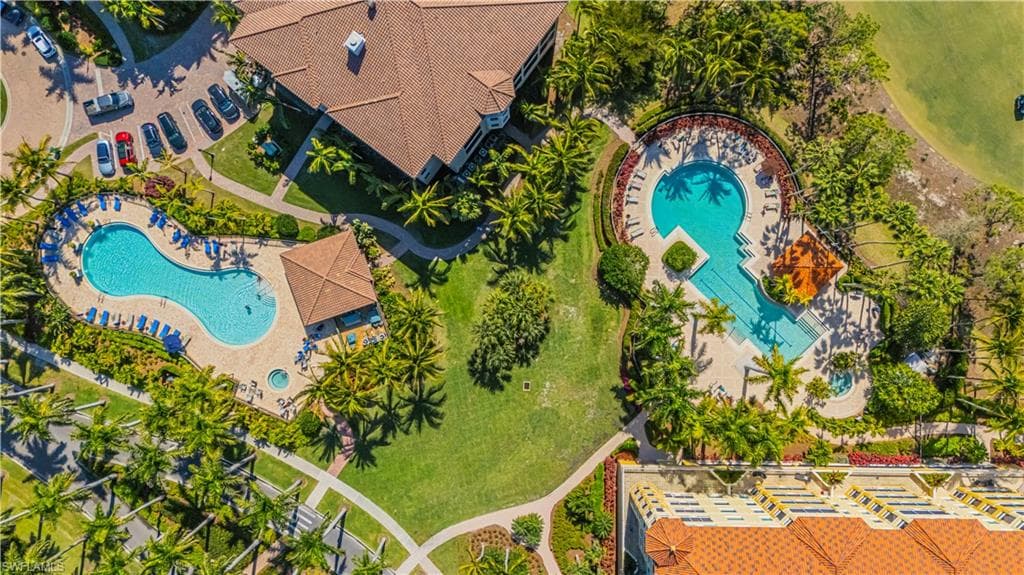2748 Tiburon Blvd E C404, Naples, FL 34109-26