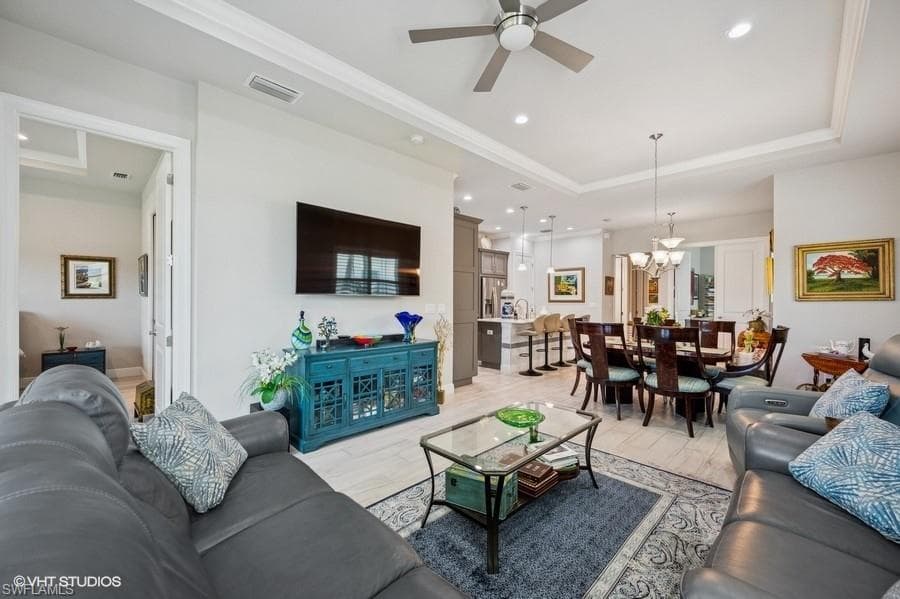 8947 Saint Lucia Dr, Naples, FL 34114-17