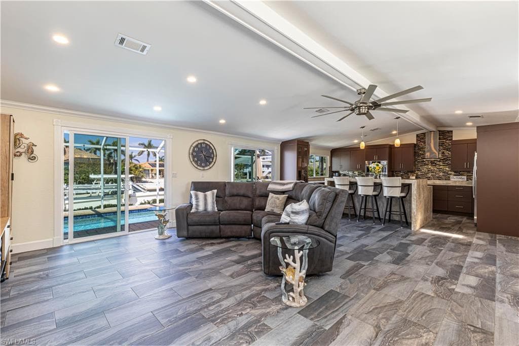 1640 Barbarosa Ct, Marco Island, FL 34145-16