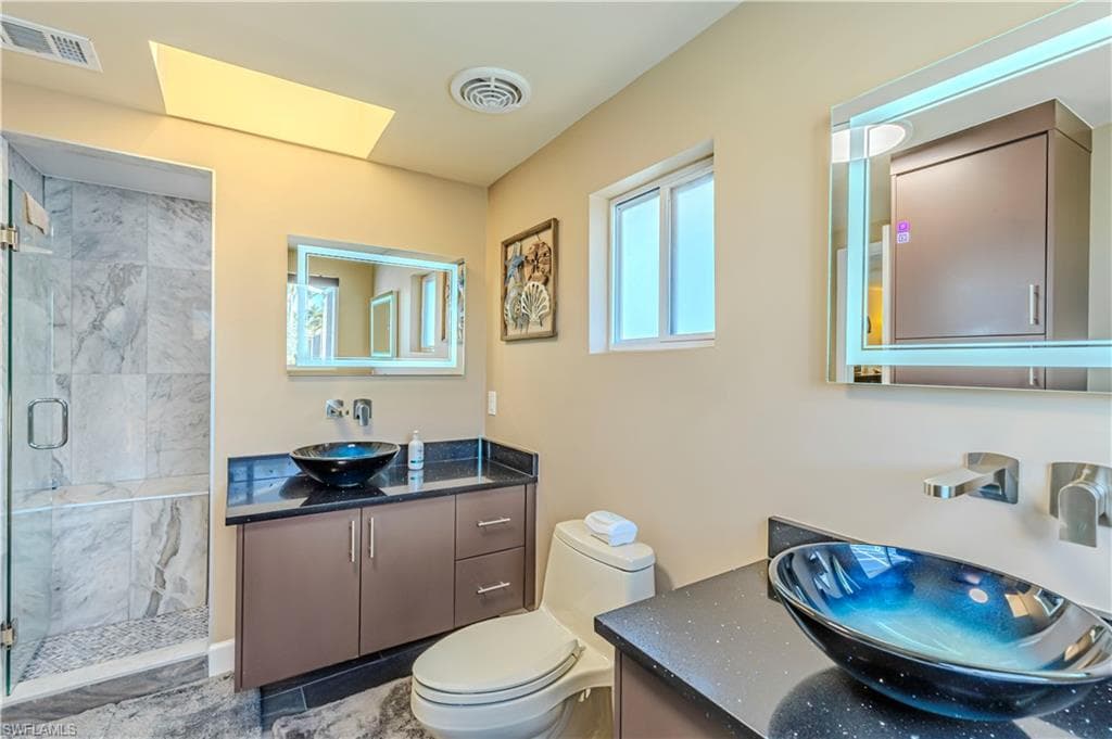 1640 Barbarosa Ct, Marco Island, FL 34145-21