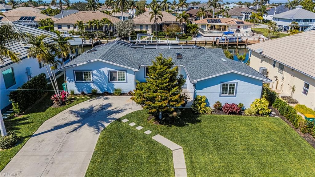 1640 Barbarosa Ct, Marco Island, FL 34145-6