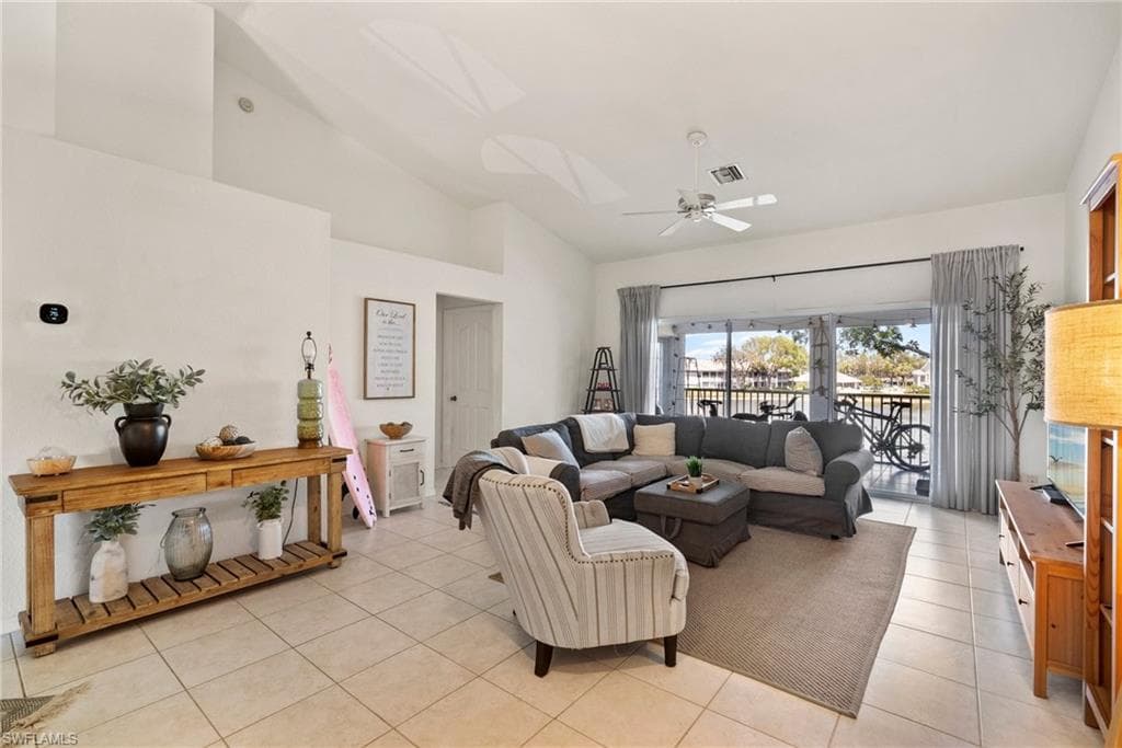13021 Hamilton Harbour Dr S5, Naples, FL 34110-9
