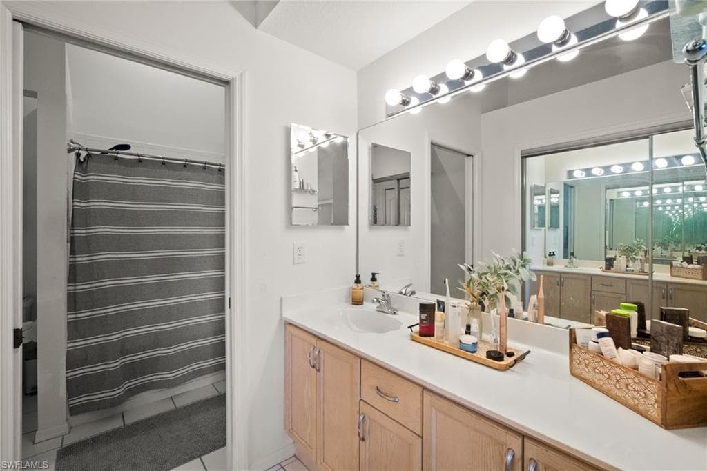 13021 Hamilton Harbour Dr S5, Naples, FL 34110-22
