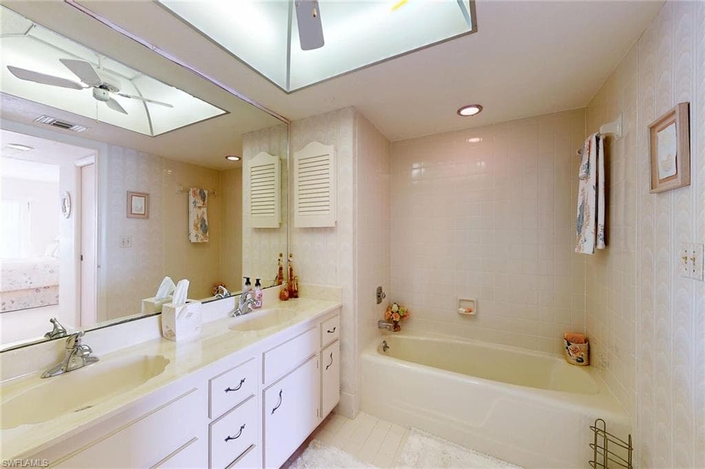 1100 Collier Blvd 325, Marco Island, FL 34145-17