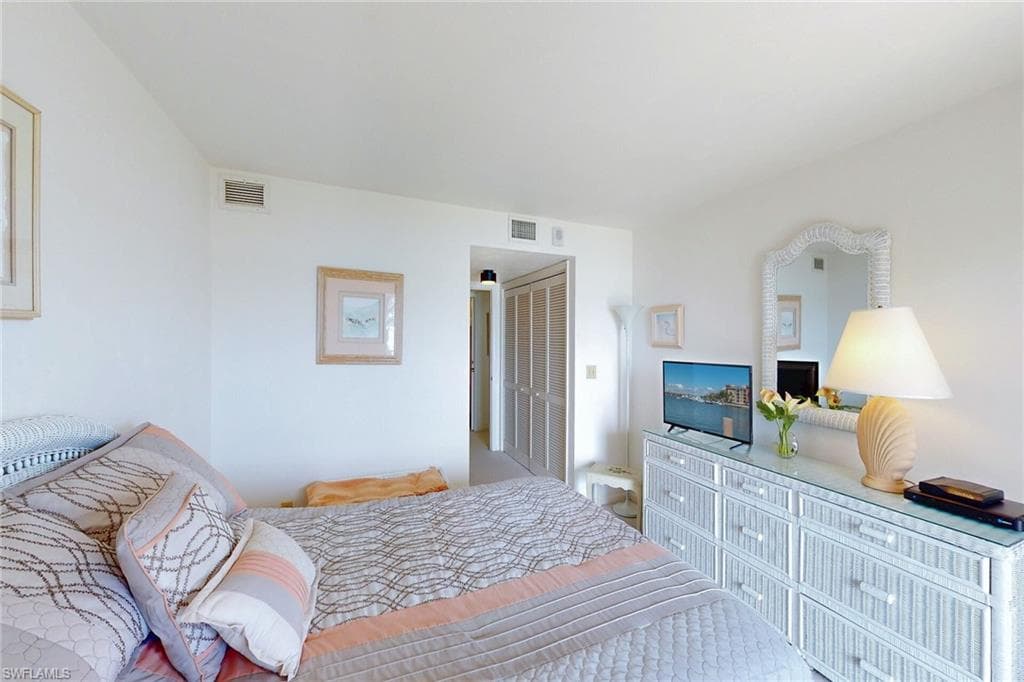 1100 Collier Blvd 325, Marco Island, FL 34145-26
