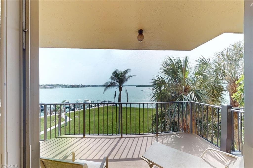 1100 Collier Blvd 325, Marco Island, FL 34145-28