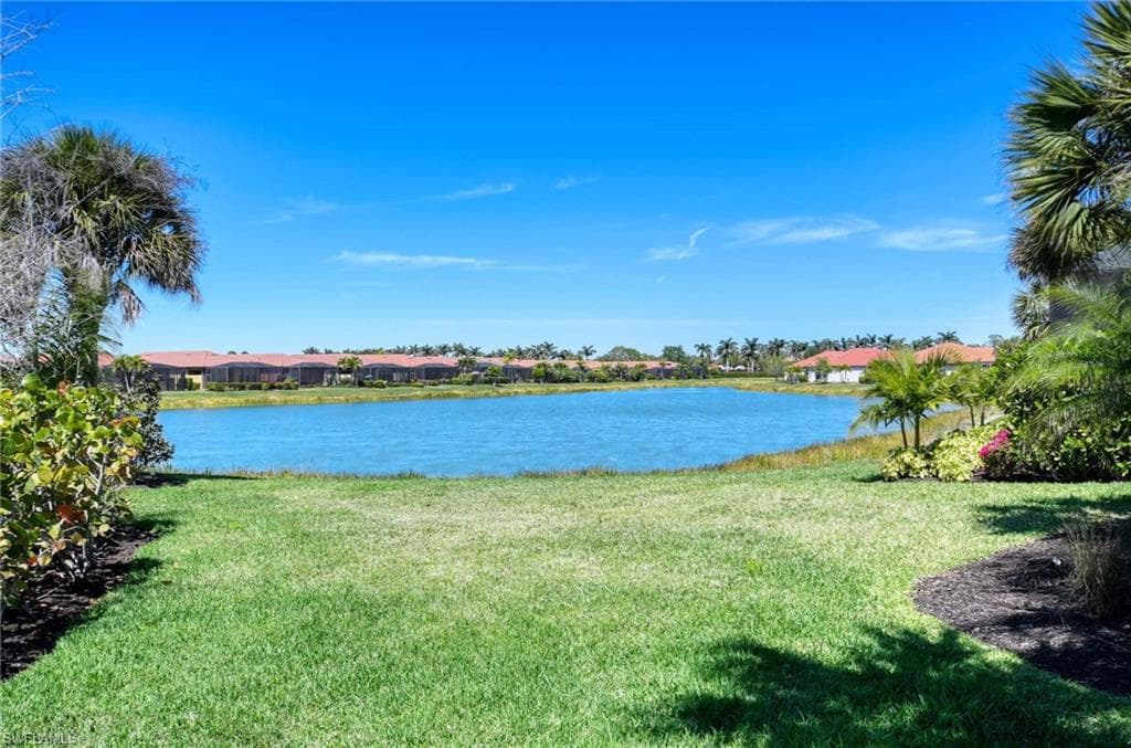 1519 Oceania Dr S, Naples, FL 34113-4