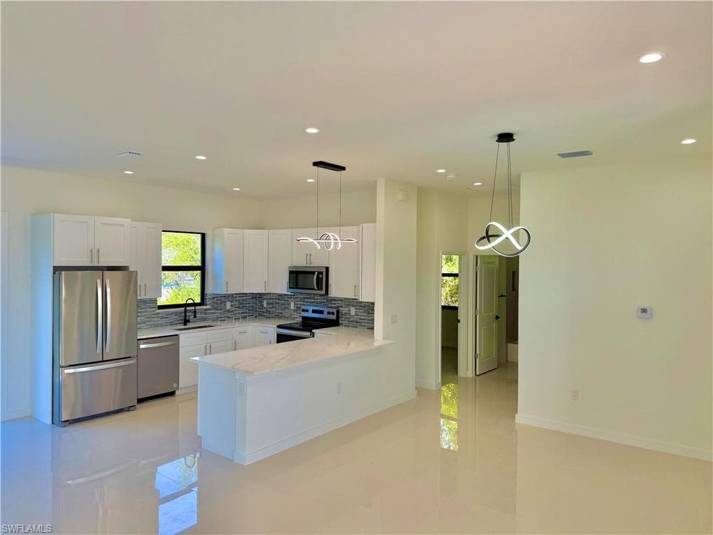 3314 23rd St SW, Lehigh Acres, FL 33976-17