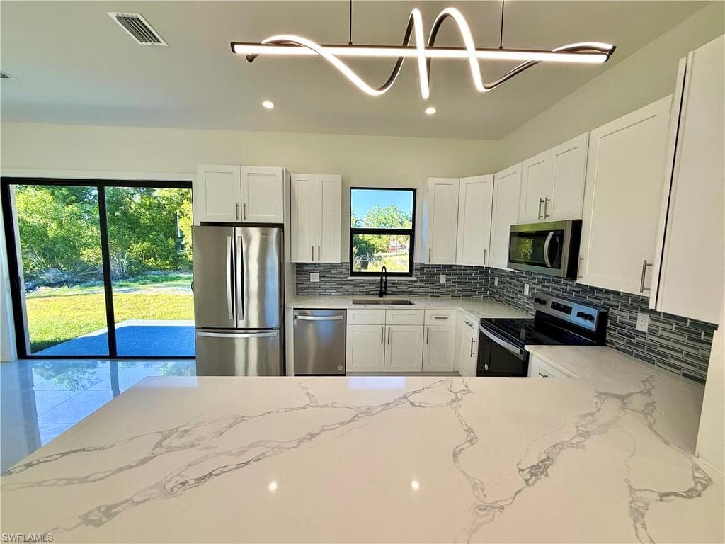 3314 23rd St SW, Lehigh Acres, FL 33976-18