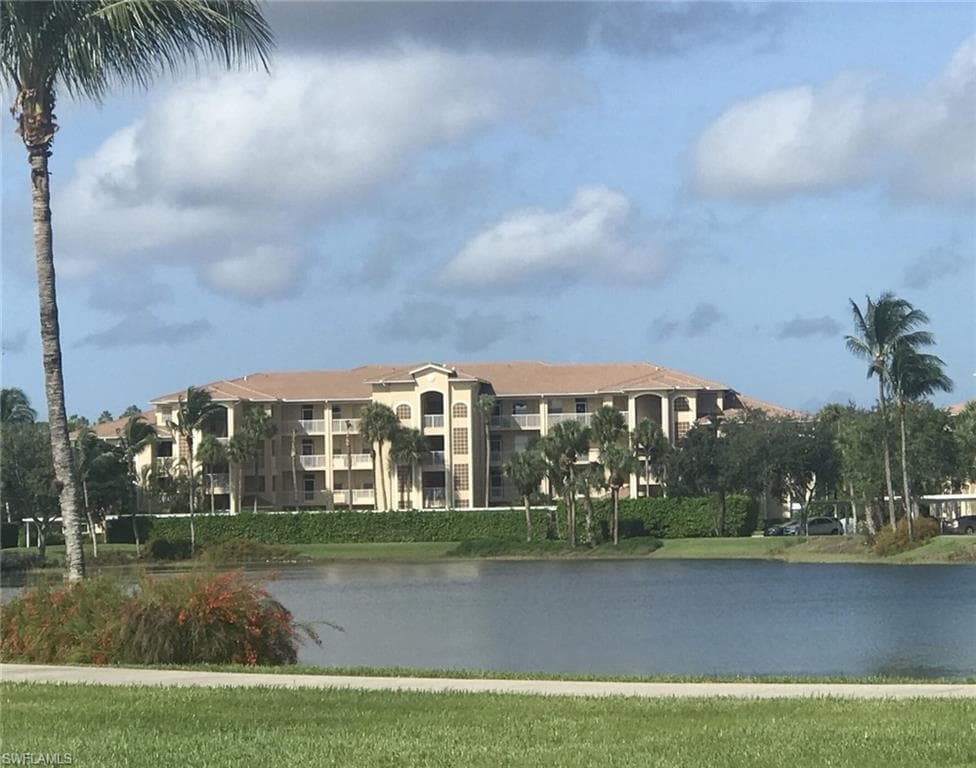 8610 Cedar Hammock Cir 1245, Naples, FL 34112-3