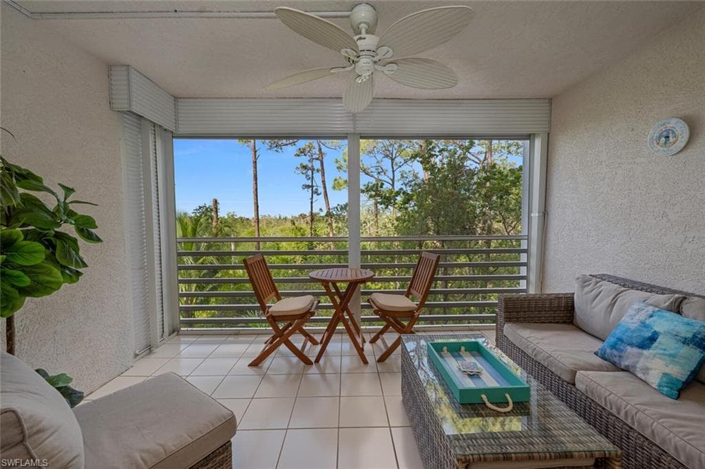 270 Naples Cove Dr 3304, Naples, FL 34110-12