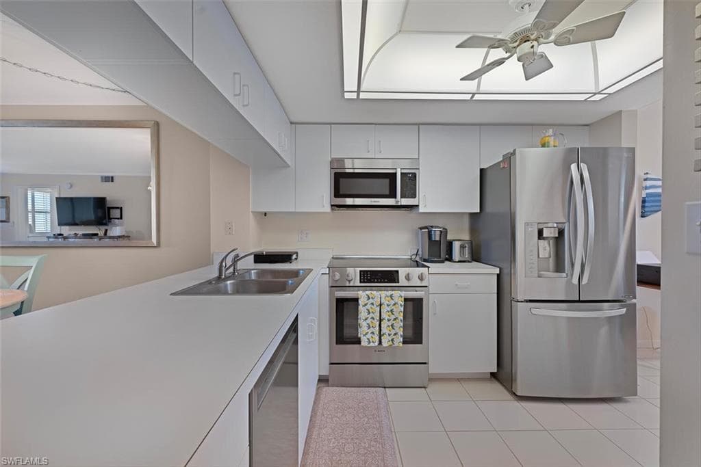 270 Naples Cove Dr 3304, Naples, FL 34110-6