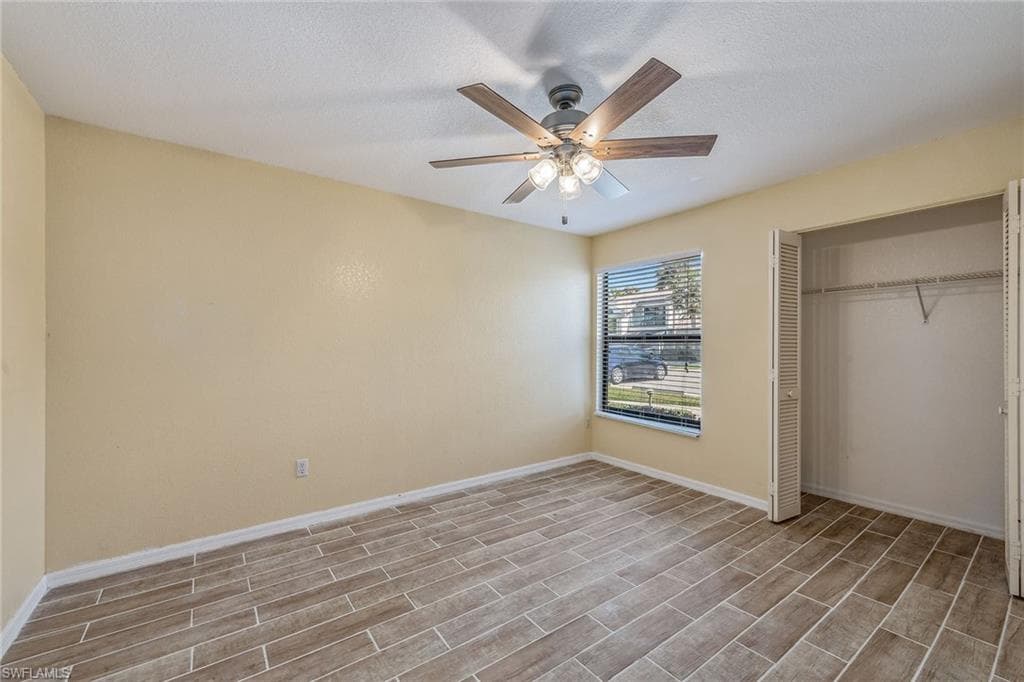 60 Emerald Woods Dr B1, Naples, FL 34108-12