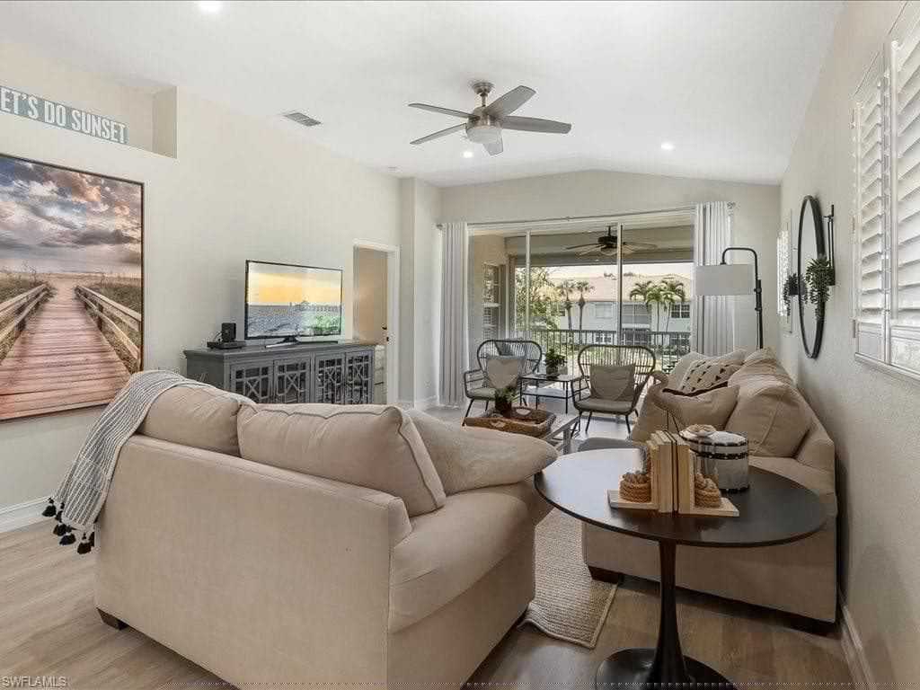 6927 Satinleaf Rd N 204, Naples, FL 34109-9